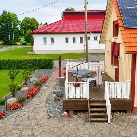 Kalvi Tee Puhkemaja * Viru-Nigula