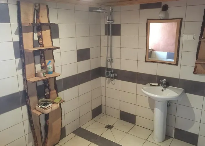 Kalvi Tee Puhkemaja * Viru-Nigula